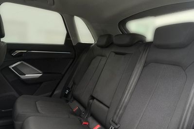 Audi Q3 35 TFSI mHEV S-Line S tronic