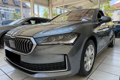 Skoda Superb Drive 2.0 TSI DSG