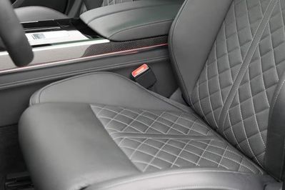 Audi A8 S8 TFSI quattro