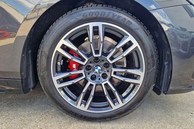 BMW Seria 5 520d xDrive M Sport