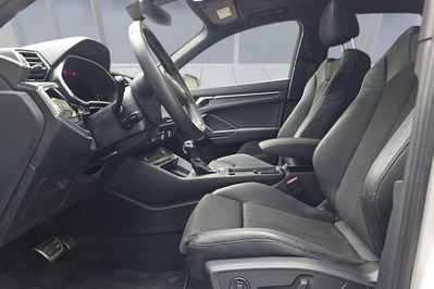 Audi Q3 35 TFSI mHEV S-Line S tronic