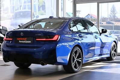 BMW Seria 3 330i xDrive M Sport aut