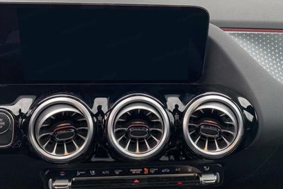 Mercedes GLA 200 Progressive