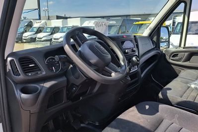 Iveco Daily 35C16 Kontener 8EP + Winda