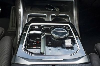 BMW Seria 7 740d xDrive M Sport