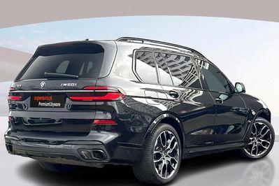 BMW X7 M60i xDrive