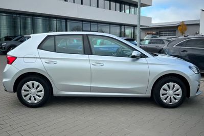 Skoda Fabia Essence 1.0 MPI