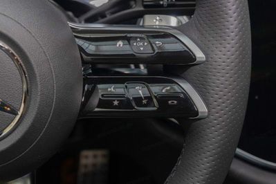 Mercedes Klasa E 200 4-Matic AMG