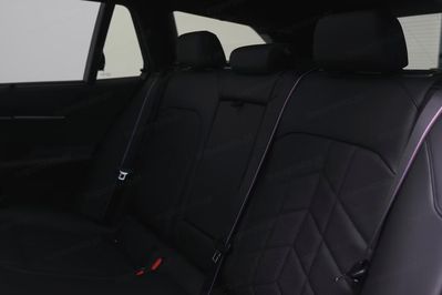 BMW Seria 5 Touring 530e xDrive M Sport