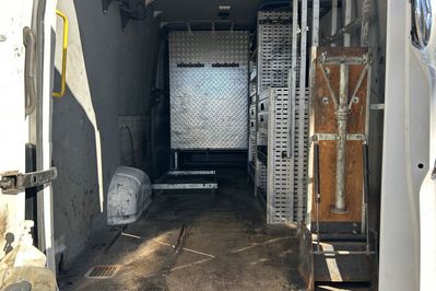 Volkswagen Crafter 30 BiTDI (18,4m3) Zabudowa Brygadowa