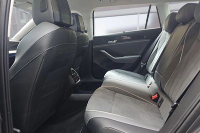 Volkswagen Passat 1.5 TSI  DSG