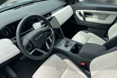 Land Rover Discovery Sport 2.0 P200 mHEV Dynamic SE aut