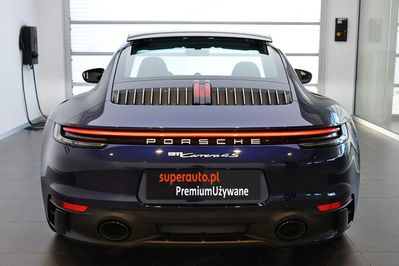 Porsche 911 Carrera 4S