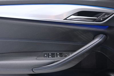 BMW Seria 5 530d xDrive M Sport