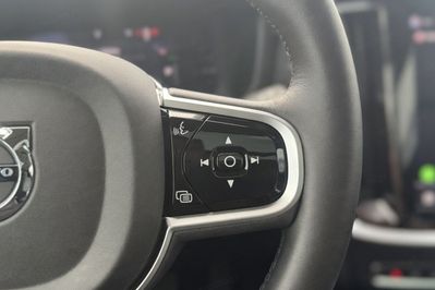 Volvo V60 T6 AWD Plug-In Hybrid Plus Bright aut