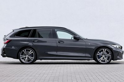 BMW Seria 3 Touring 330d xDrive M Sport