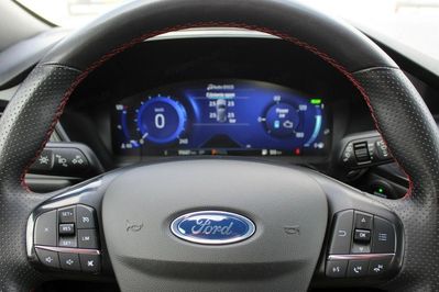 Ford Kuga 2.5 Duratec Fhev St-Line