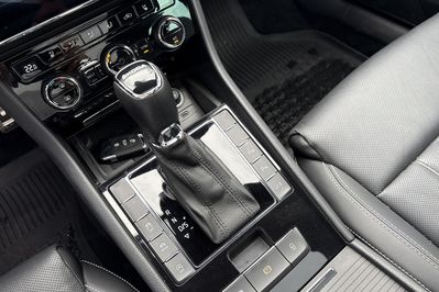 Skoda Superb L&K 2.0 TSI DSG