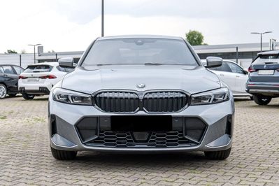 BMW Seria 3 330i xDrive M Sport