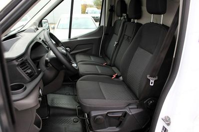 Ford Transit L4H3