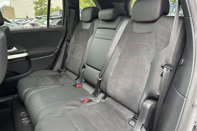 Mercedes GLB 250 4-Matic AMG Line