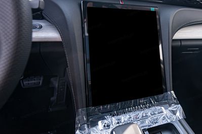 Hongqi H5 Deluxe 2.0T DSG