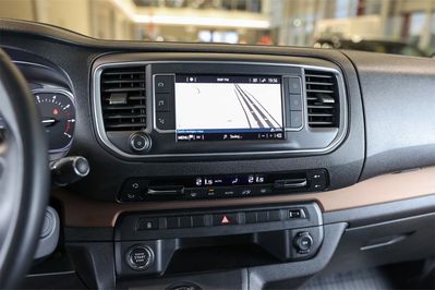 Toyota Proace Verso Long L2H1 Family AT