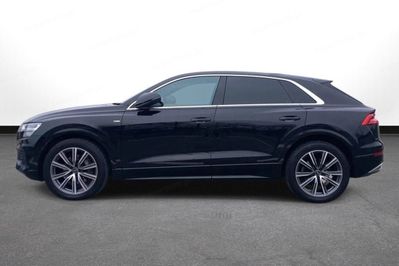 Audi Q8 45 TDI quattro S Line