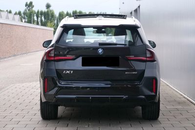 BMW iX1 eDrive20 M Sport