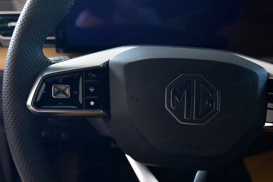 MG HS 1.5T PHEV Exclusive aut
