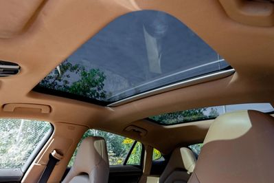 Porsche Panamera 4 e-Hybrid