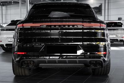 Porsche Cayenne Coupe Black Edition
