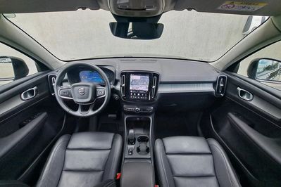 Volvo XC40 B3 Core aut