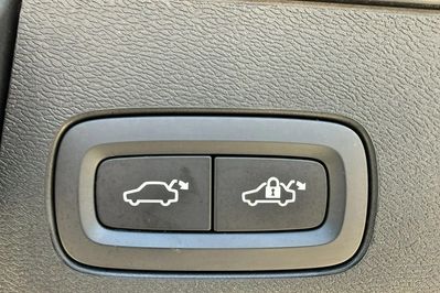 Volvo XC60 B6 B AWD Inscription aut