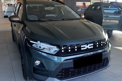 Dacia Jogger Extreme 7-miejsc 1.8 Full Hybrid