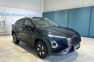 Omoda 5 1.5 T-GDI Hybrid Premium DHT