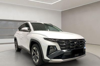 Hyundai Tucson 1.6 T-GDi HEV Executive 4WD aut