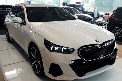 BMW Seria 5 520d M Sport