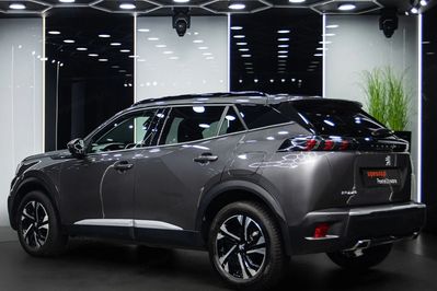 Peugeot 2008 1.2 PureTech Allure S&S EAT8