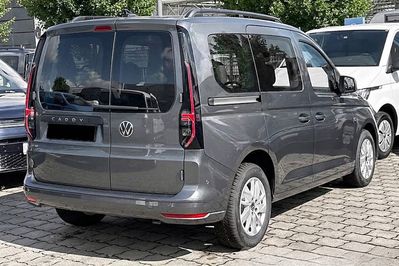 Volkswagen Caddy osobowy TDI Life L1