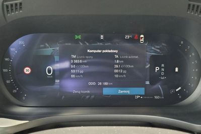 Volvo XC60 B5 B AWD Ultra Dark