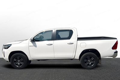 Toyota HiLux 2.4 D-4D Double Cab SR 4x4 aut