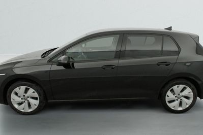 Volkswagen Golf LIFE PLUS 1.5 eTSI EVO2 DSG7