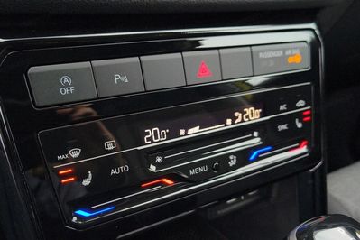 Volkswagen T-Cross 1.0 TSI DSG