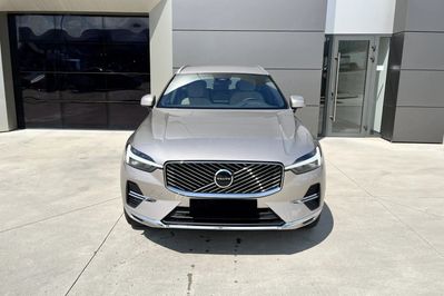 Volvo XC60 B5 AWD Plus Bright