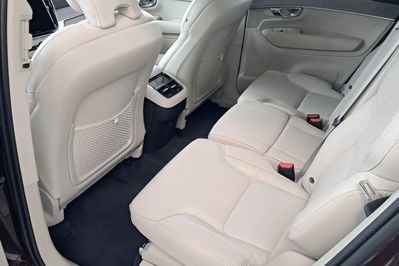 Volvo XC90 B5 B AWD Ultra Bright 7os