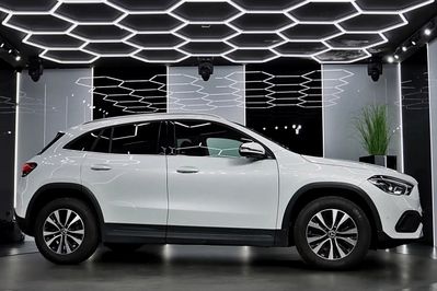 Mercedes GLA 200 Progressive