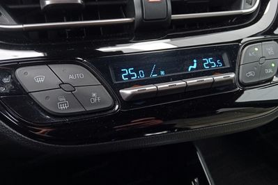 Toyota C-HR 1.8 Hybrid Selection