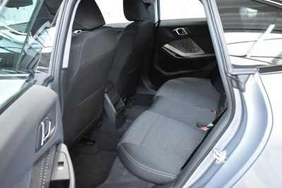 BMW Seria 2 Gran Coupe 220