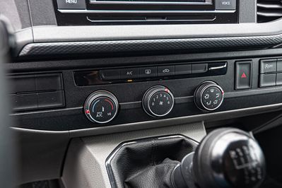 Volkswagen Transporter Kombi T6.1 L2H1
